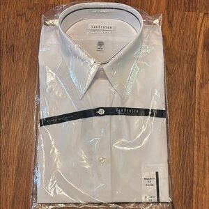 New Van Heusen White Dress Shirt Classic Formal Wear regular fit